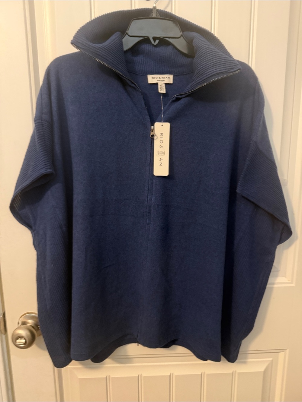 Rio & Rian Women's Navy Zip-Front Turtleneck Sweater Poncho size 1x